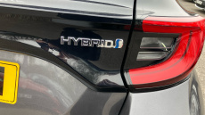 Toyota Yaris 1.5 Hybrid Design 5dr CVT Hybrid Hatchback